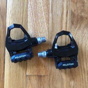 New Peloton Pedals!